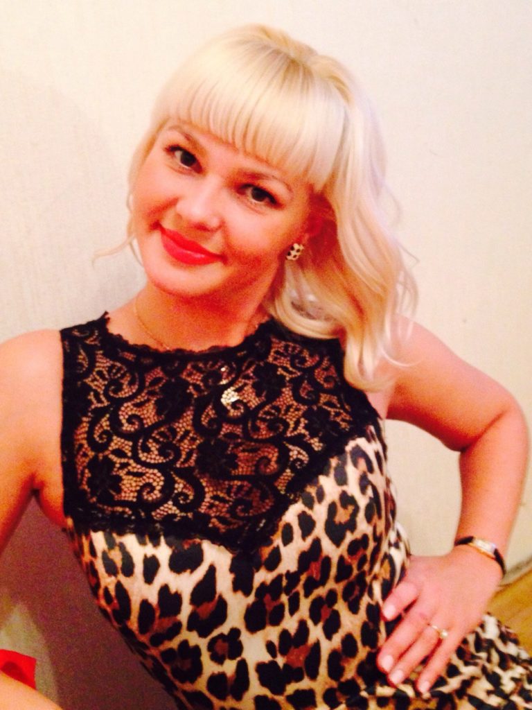 Алена Никашина