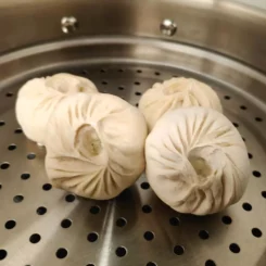 Буузы с сыром замороженные