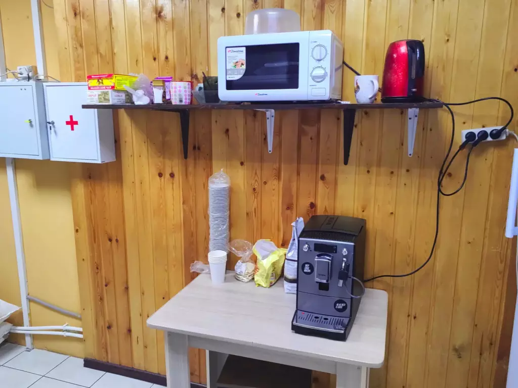 Место отдыха и приёма пищи на караульной